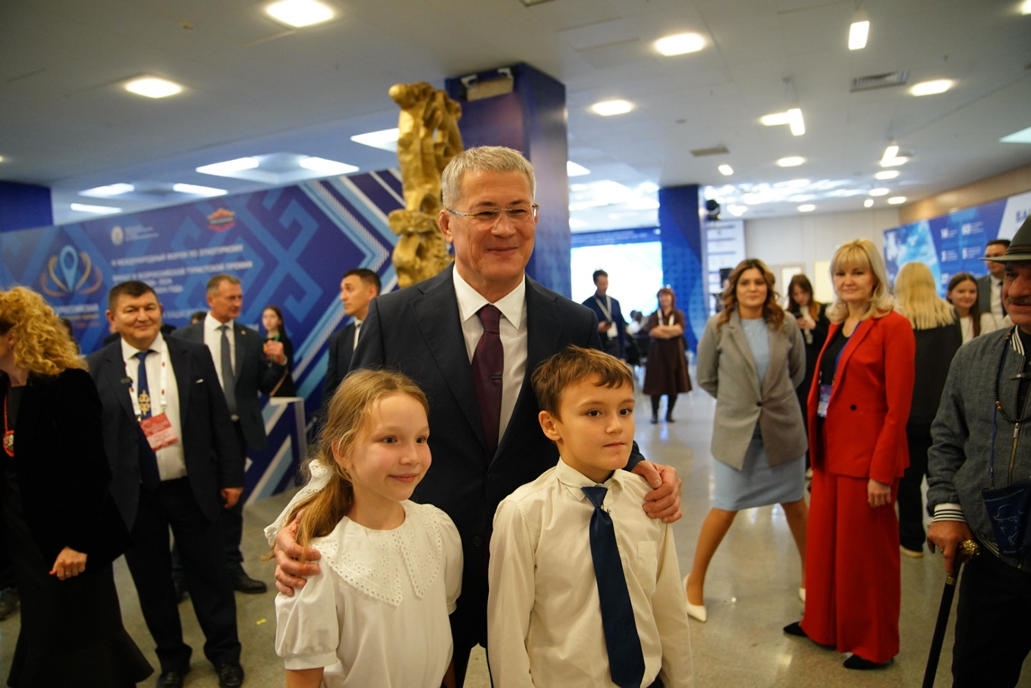 Олег Яровиков