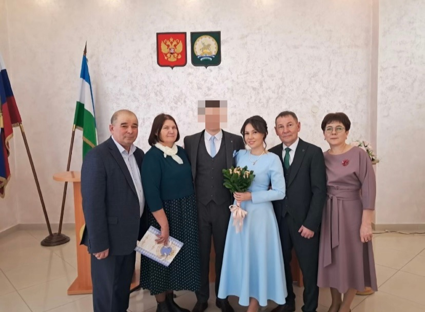 предоставлено родственниками