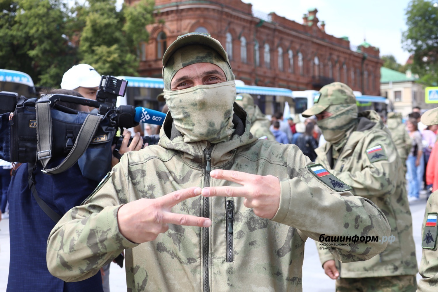 Олег Яровиков