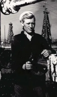 Передовик производства, оператор 1 промысла треста Ишимбайбурнефть М. Спиридонова