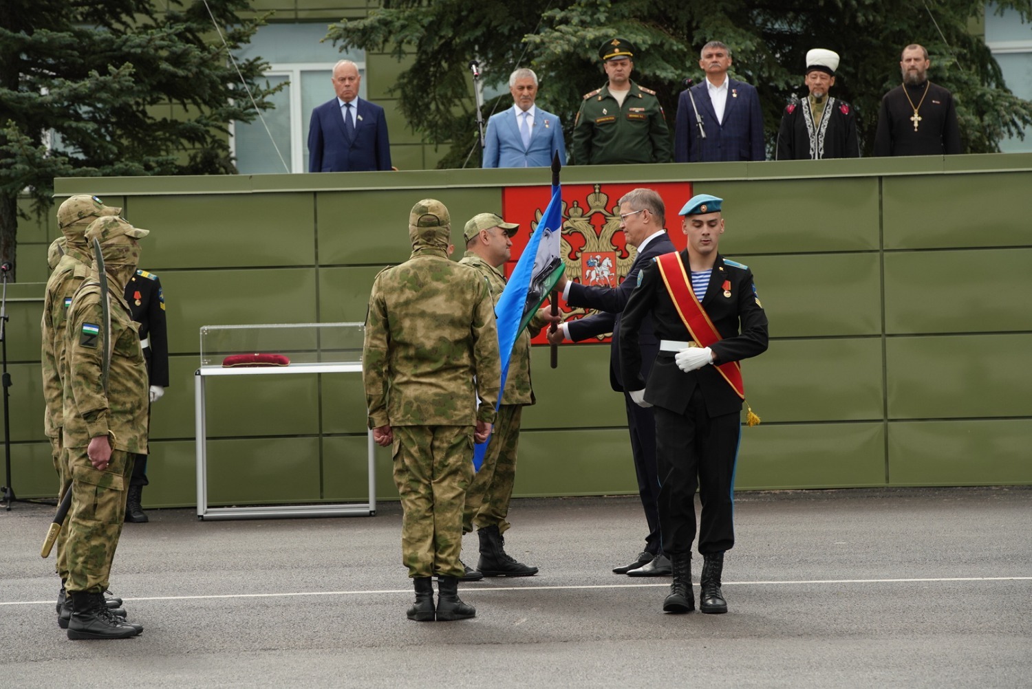 Олег Яровиков