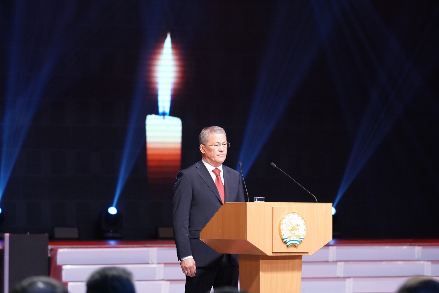 Олег Яровиков