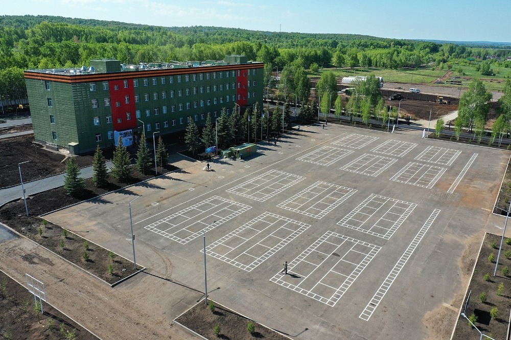 Олег Яровиков