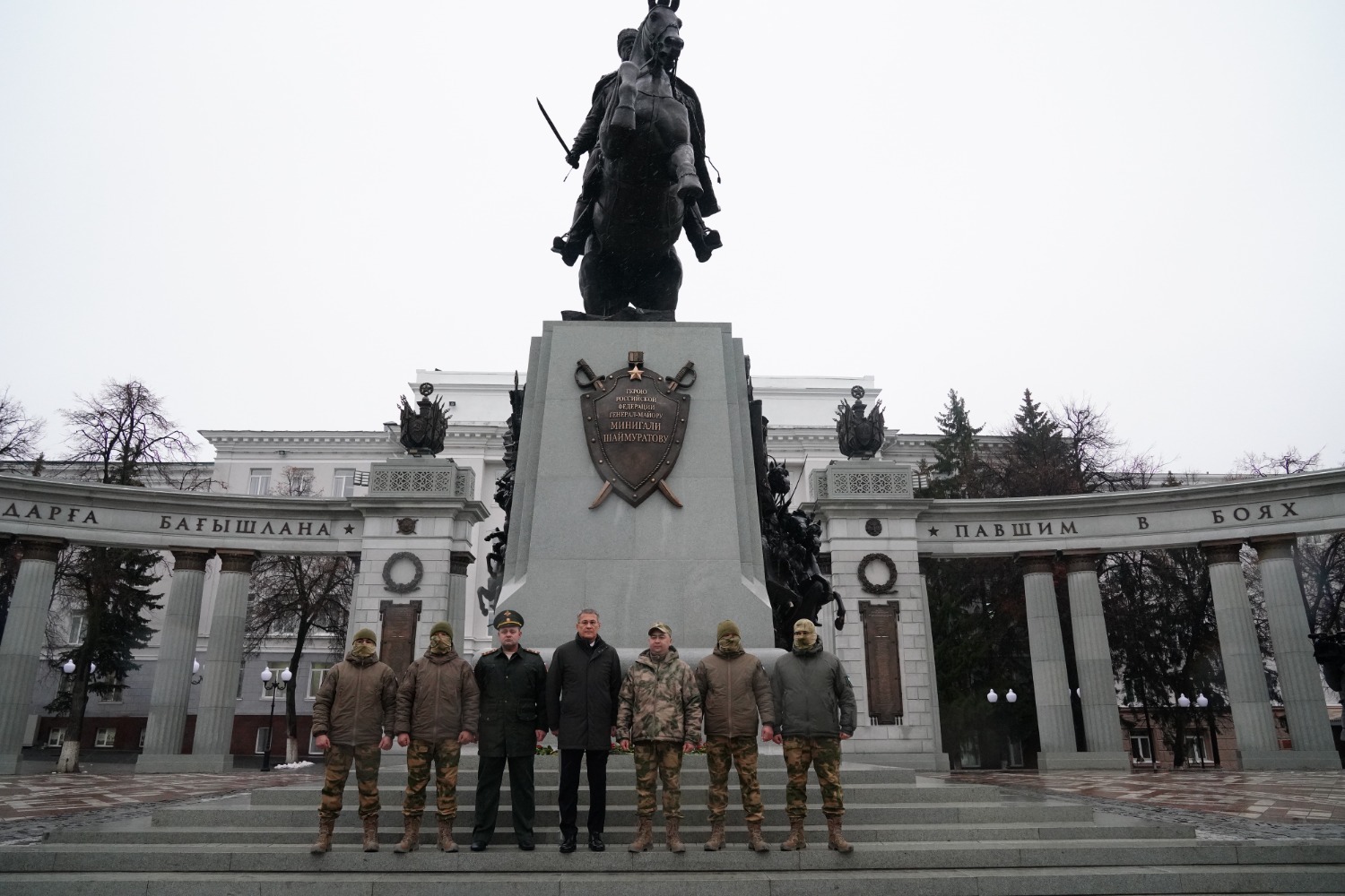 Олег Яровиков