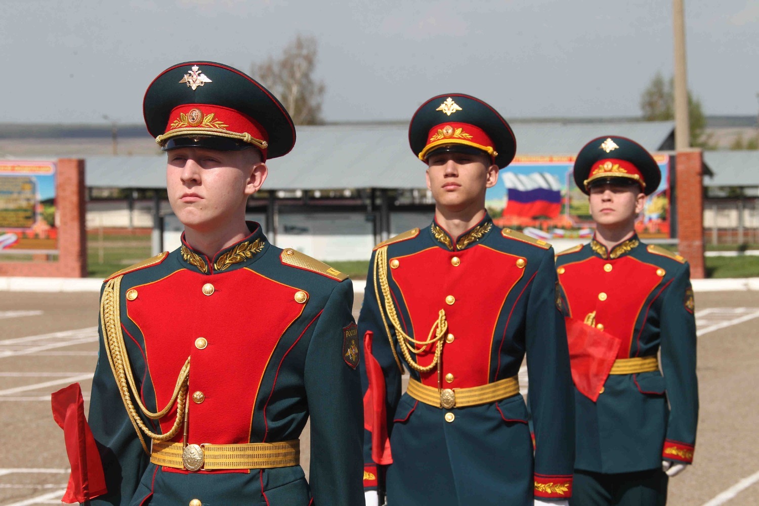 Олег Яровиков