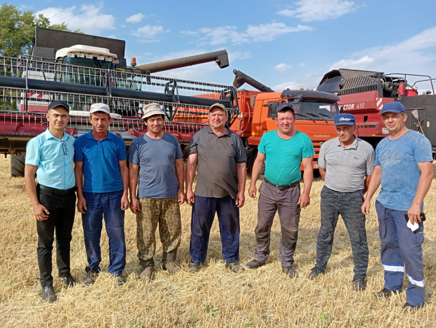 Риф Кантимеров с коллегами