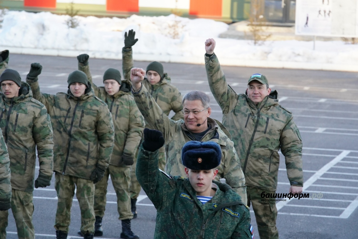 Олег Яровиков