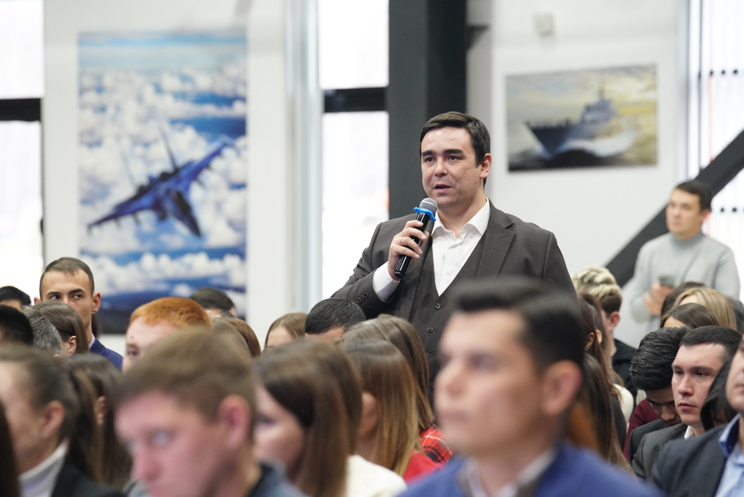 Олег Яровиков