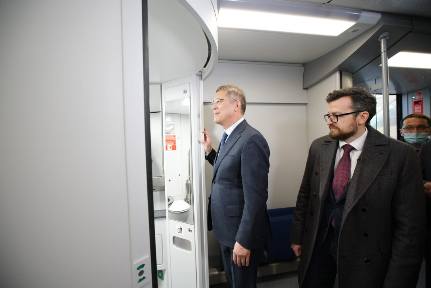 Олег Яровиков