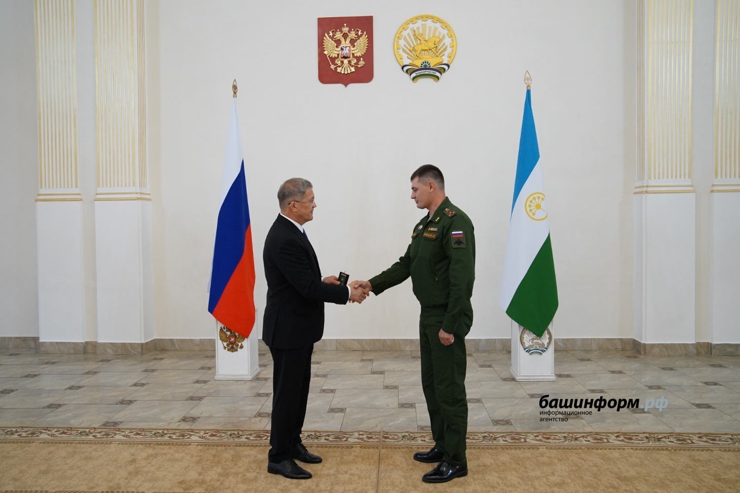 Олег Яровиков