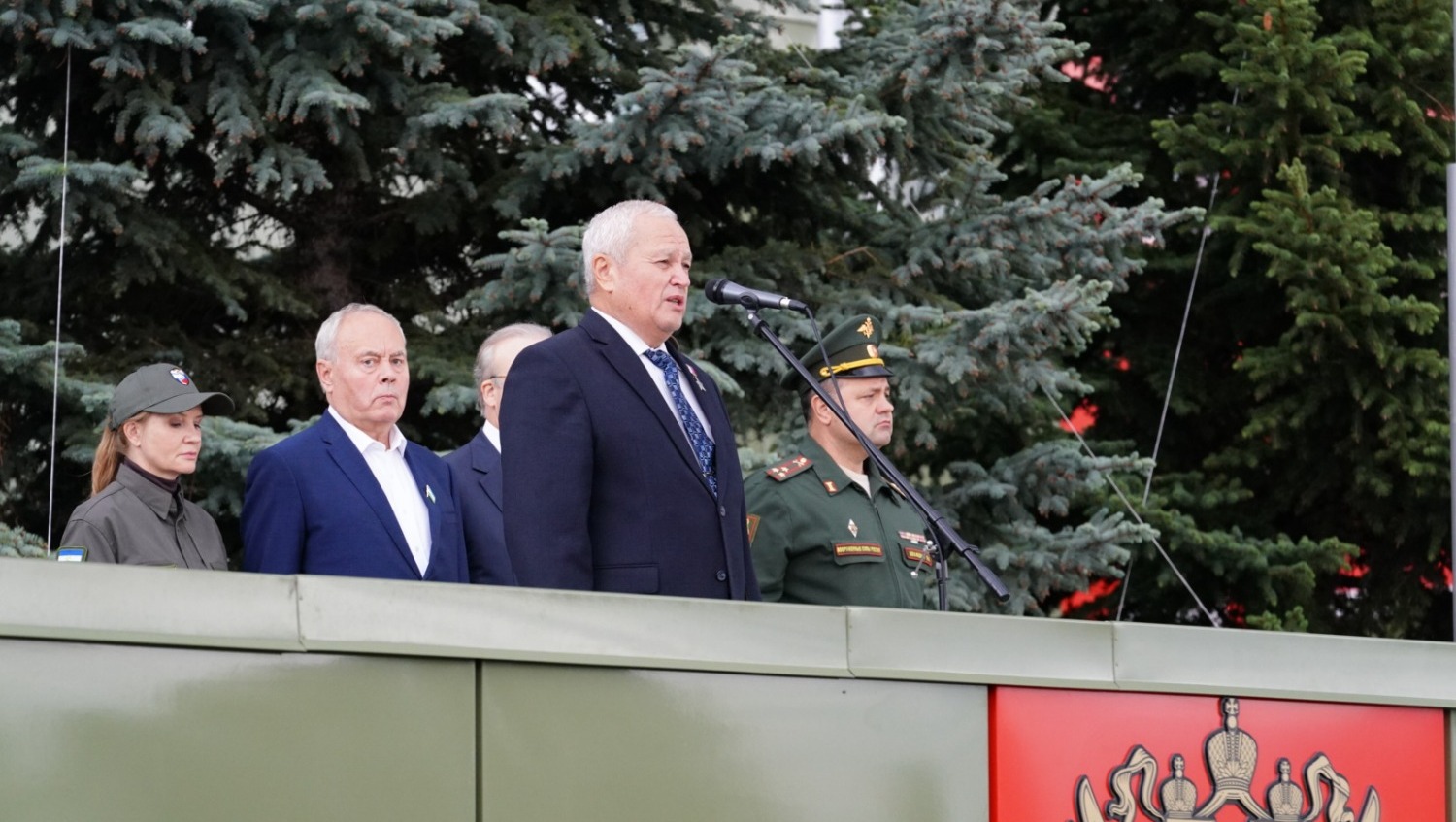 Олег Яровиков