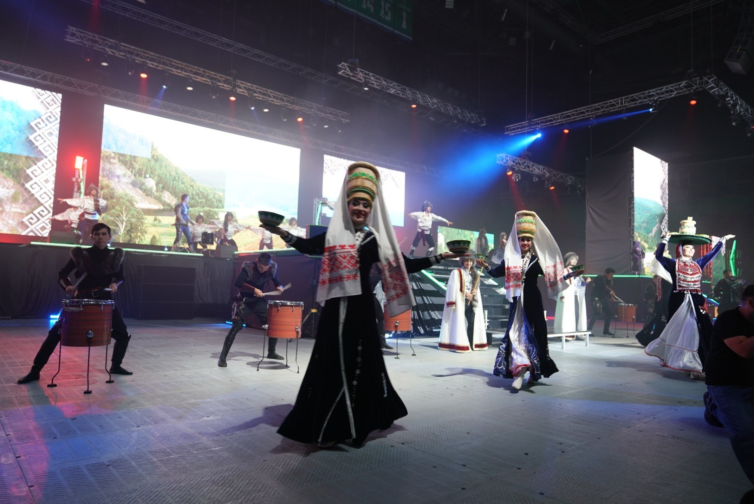 Олег Яровиков