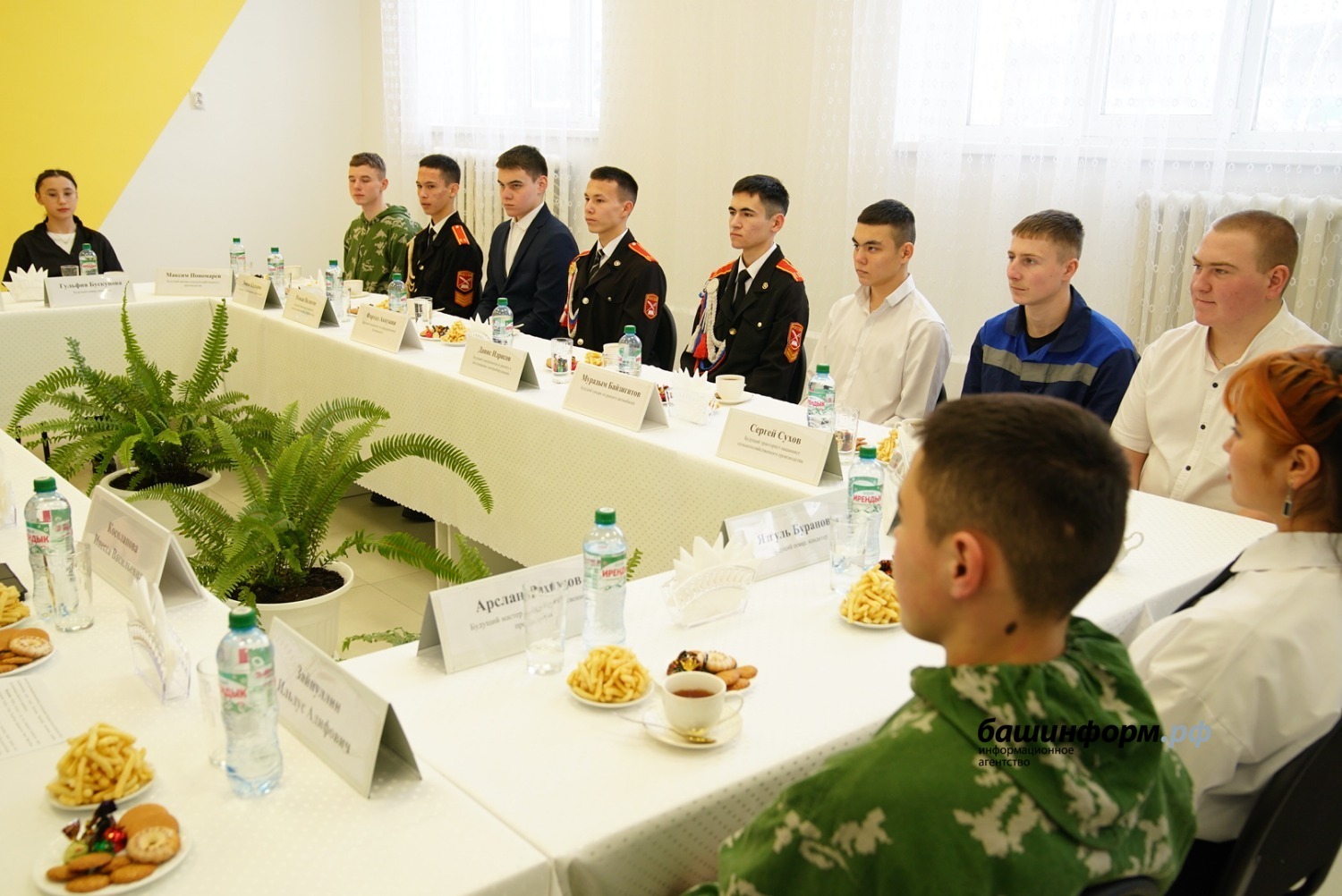 Олег Яровиков