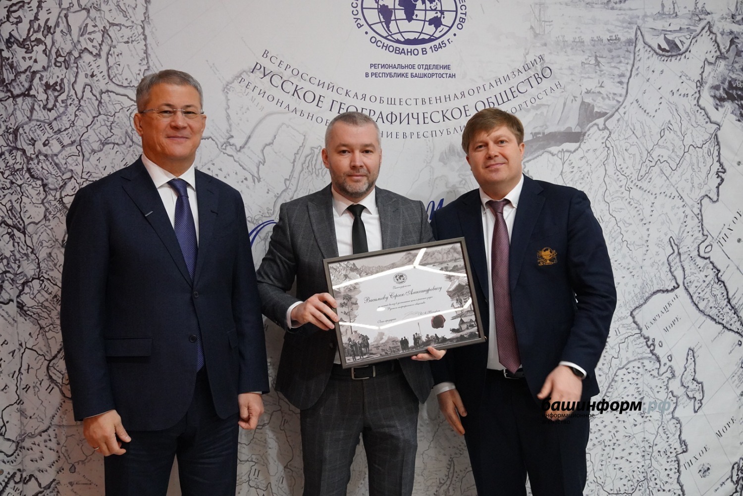 Олег Яровиков