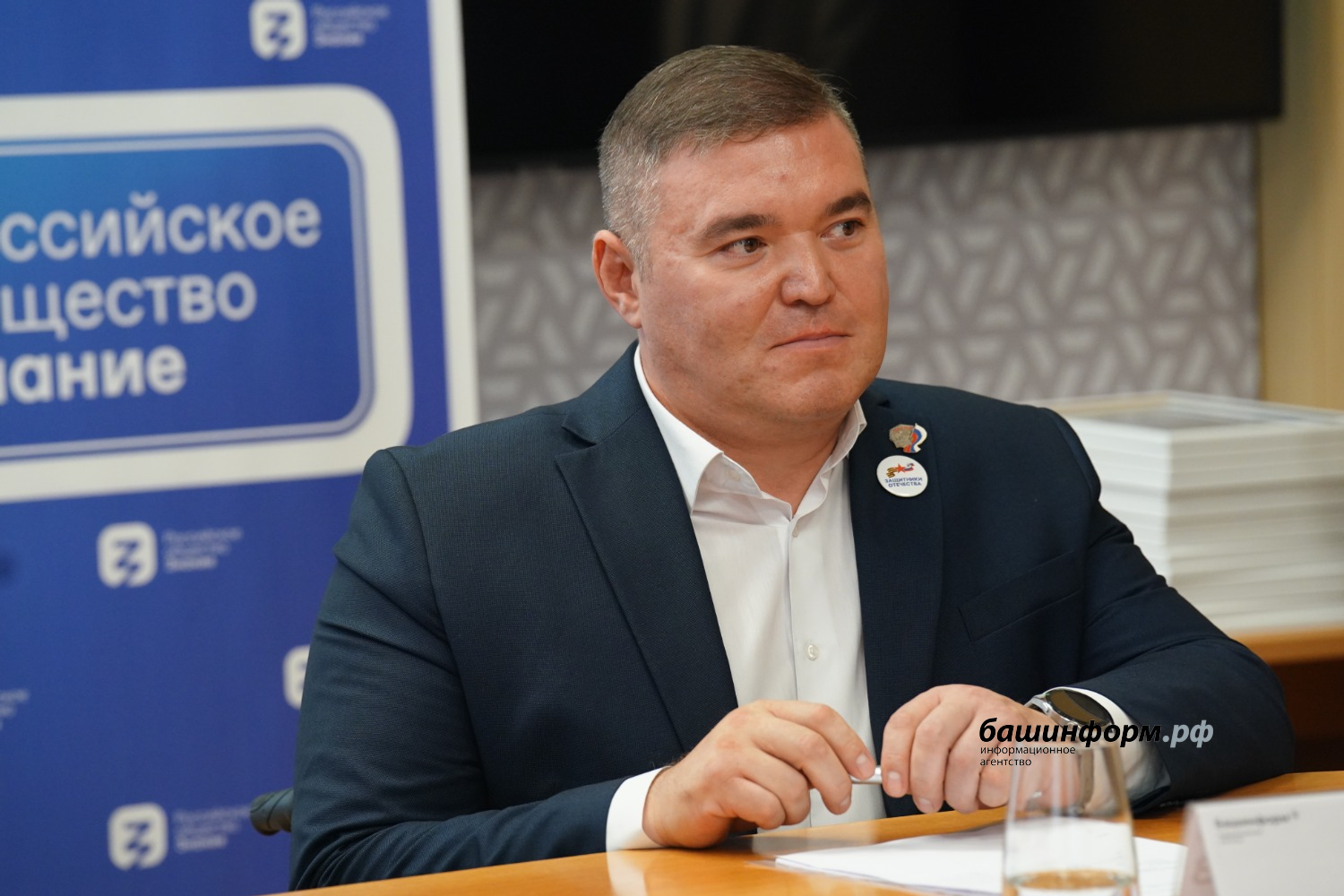 Олег Яровиков