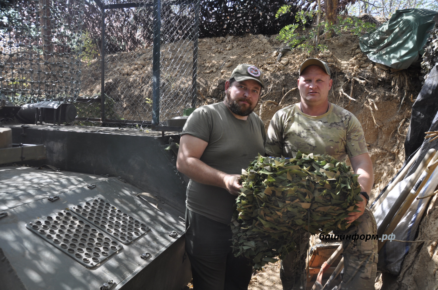 Массово поставляемые на фронт масксети спасают технику и бойцов