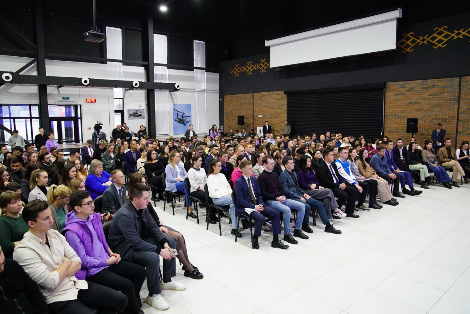 Олег Яровиков