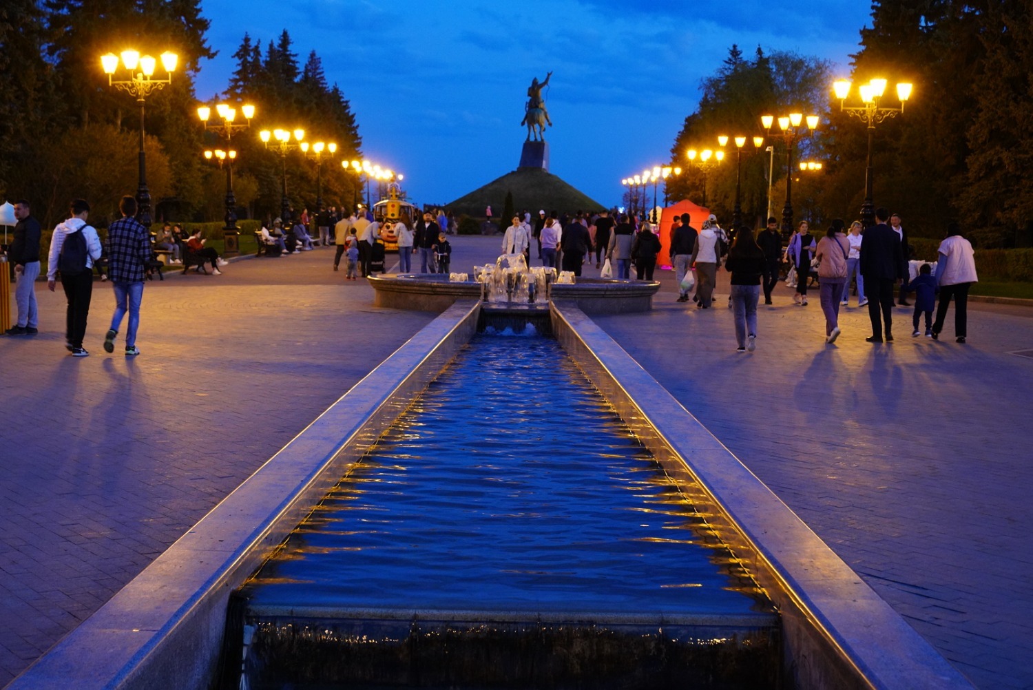 Олег Яровиков