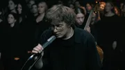 стоп-кадр видео  https://vk.ru/bondband