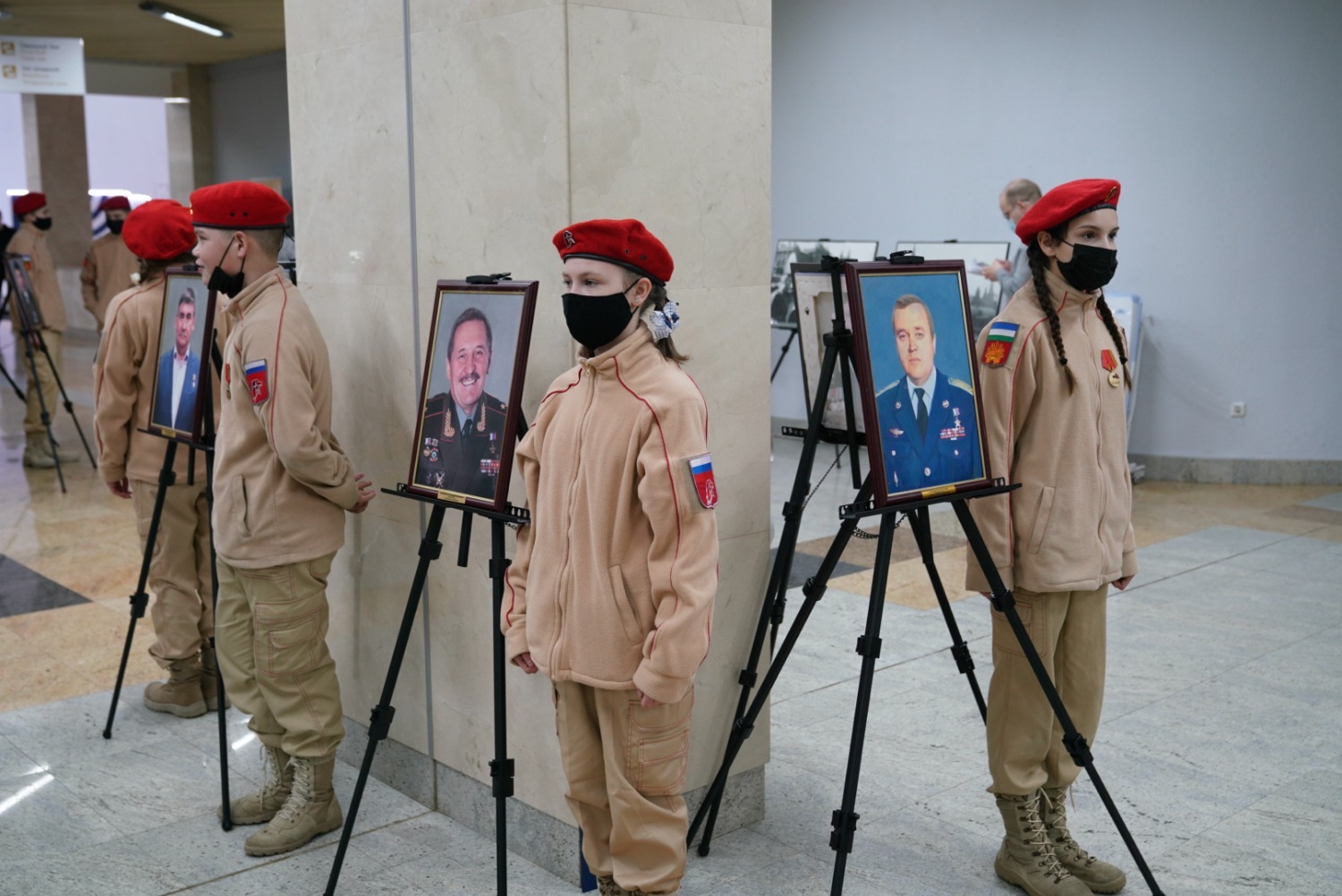 Олег Яровиков