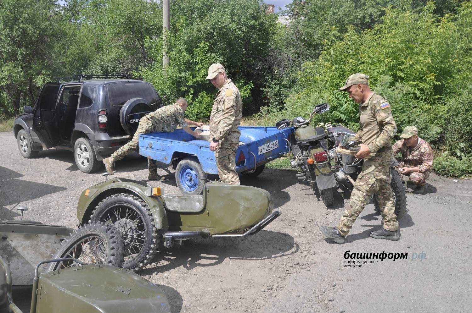 В современной войне мотоциклы оказались очень нужны на фронте
