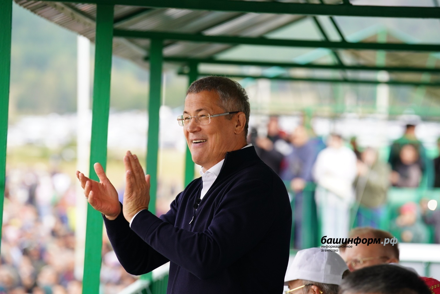 Олег Яровиков