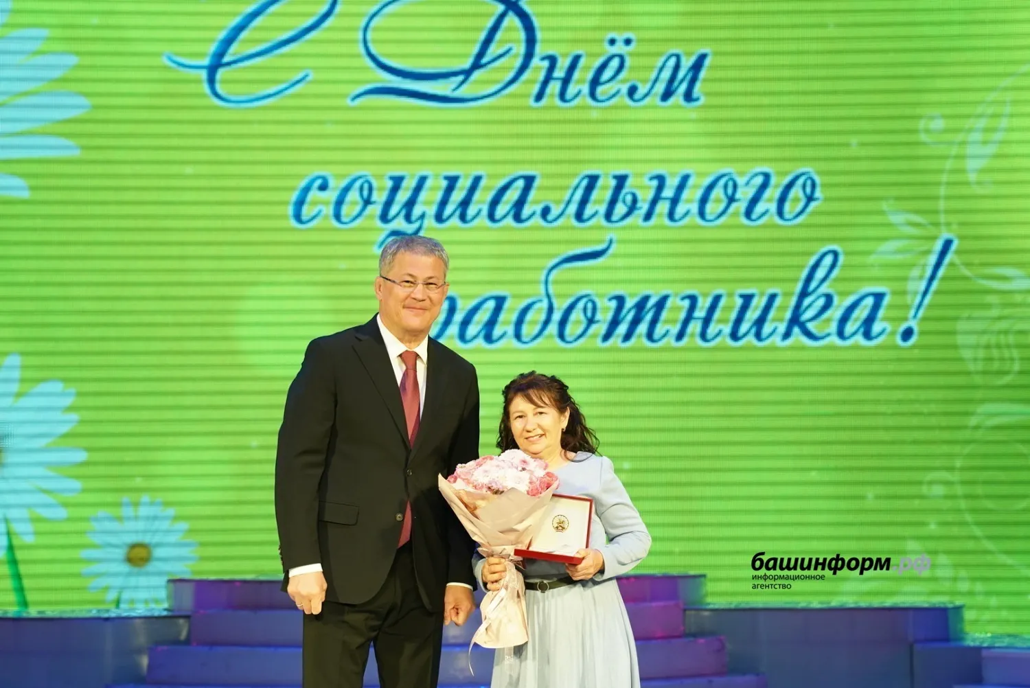 Олег Яровиков