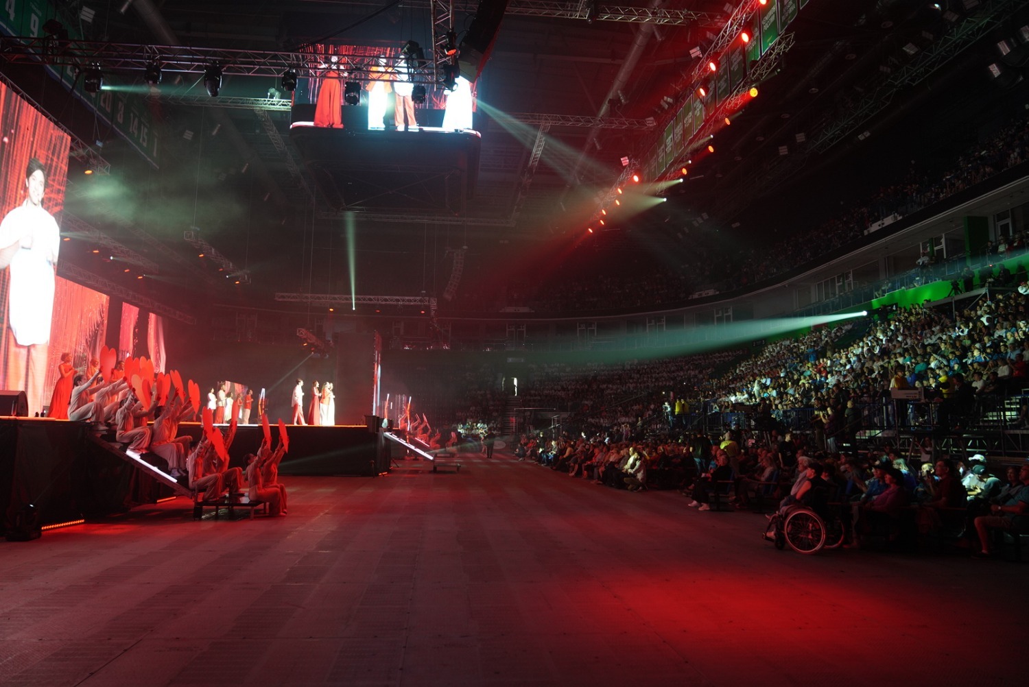 Олег Яровиков