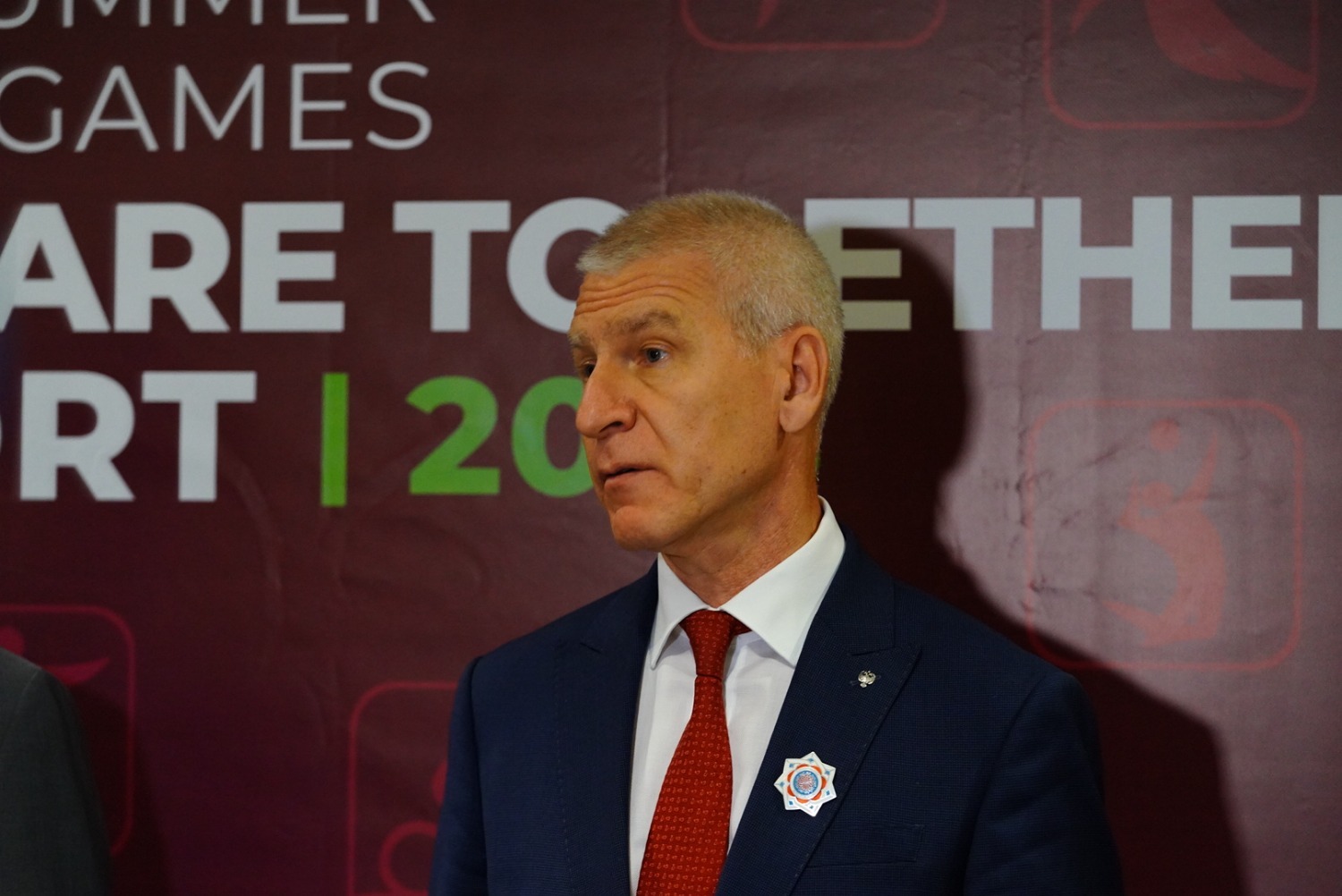 Олег Яровиков