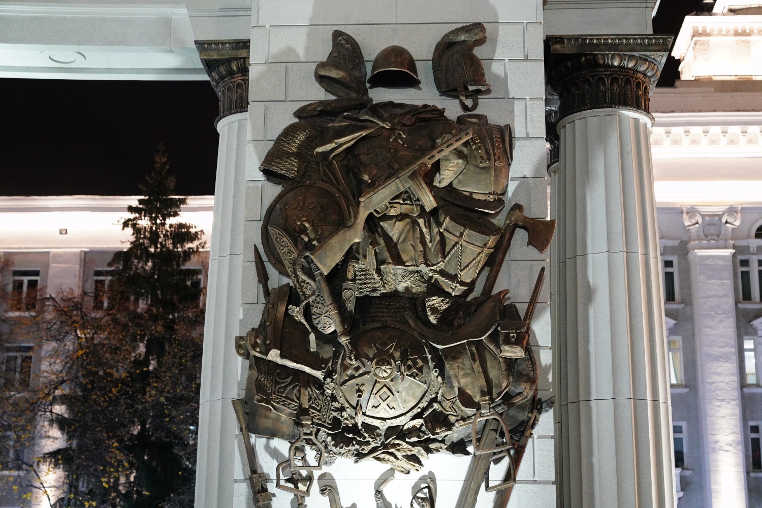 Олег Яровиков