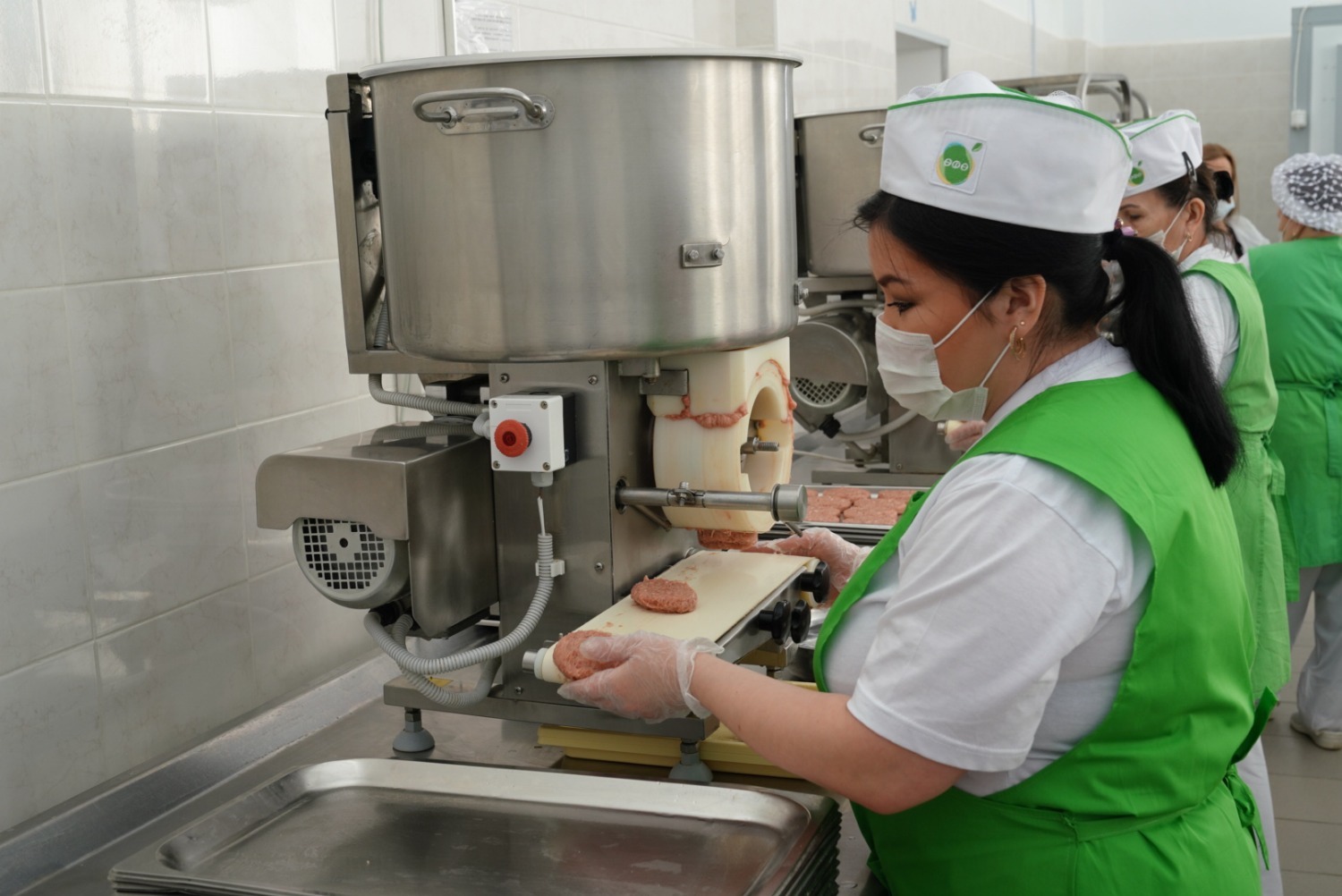 Олег Яровиков