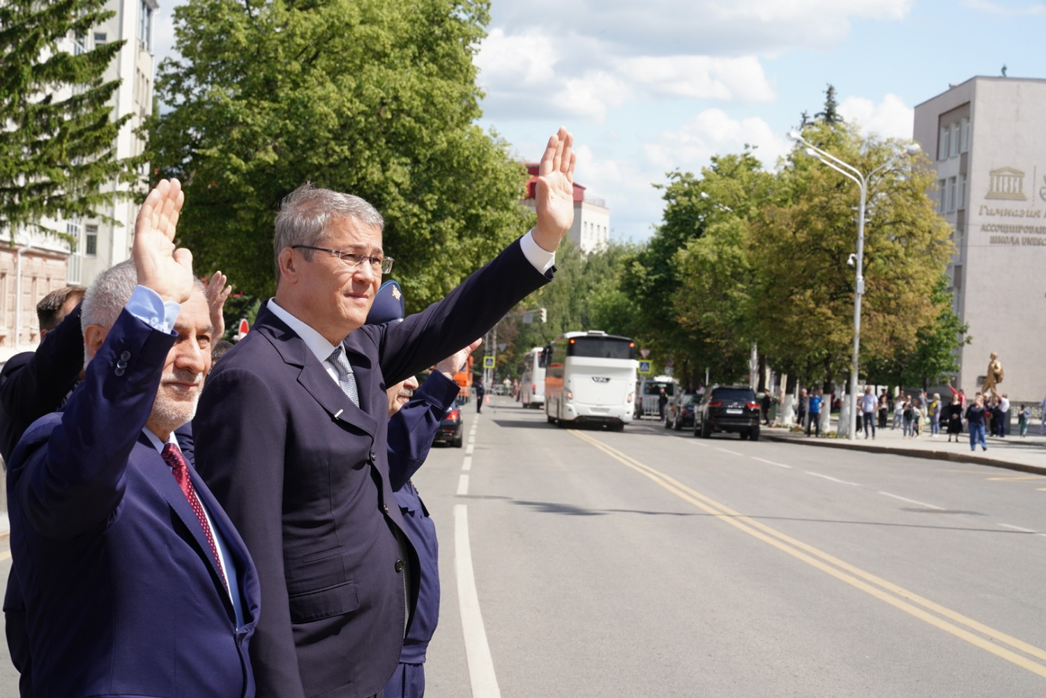 Олег Яровиков