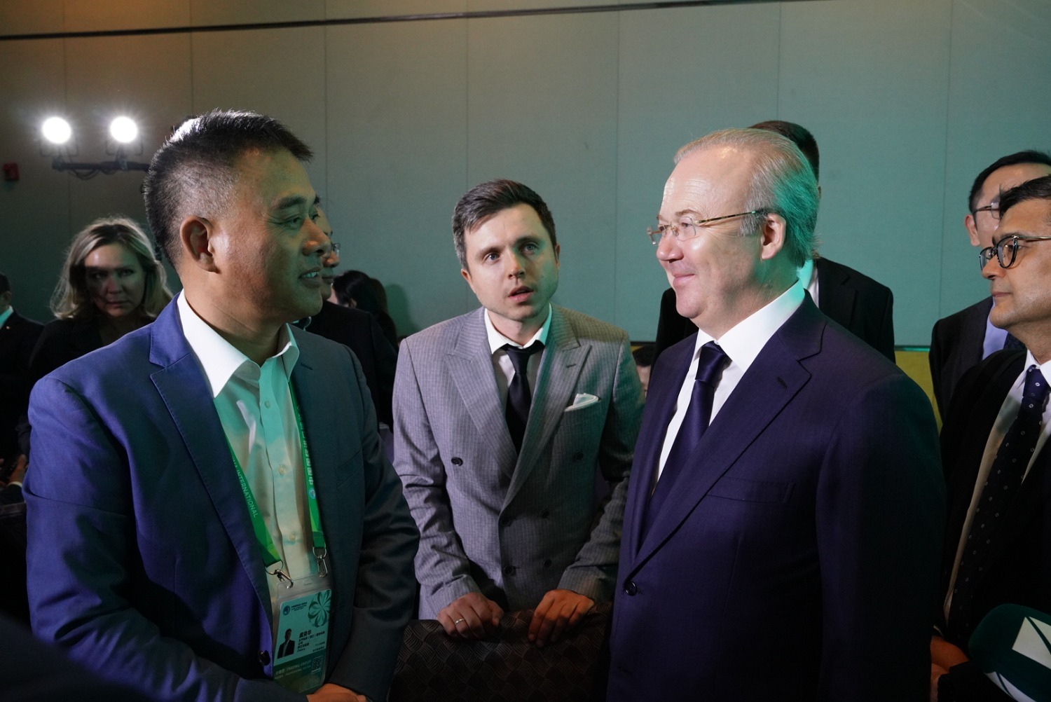 Олег Яровиков