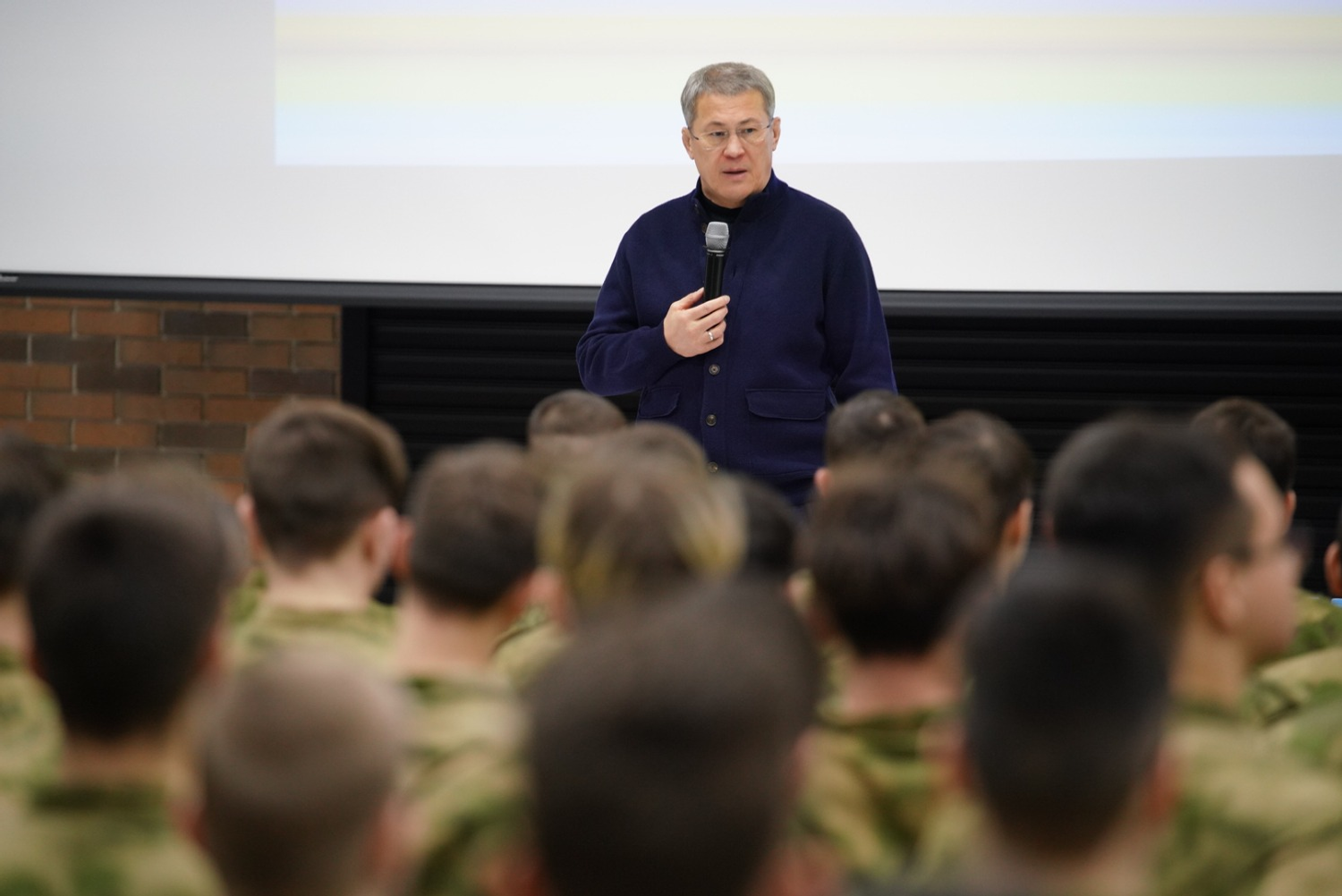 Олег Яровиков