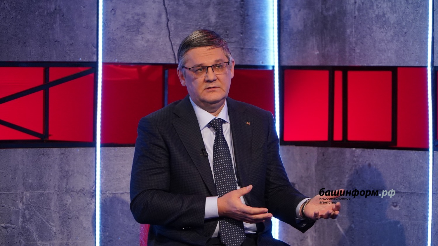 Арсен Муртазин «Честно говоря»