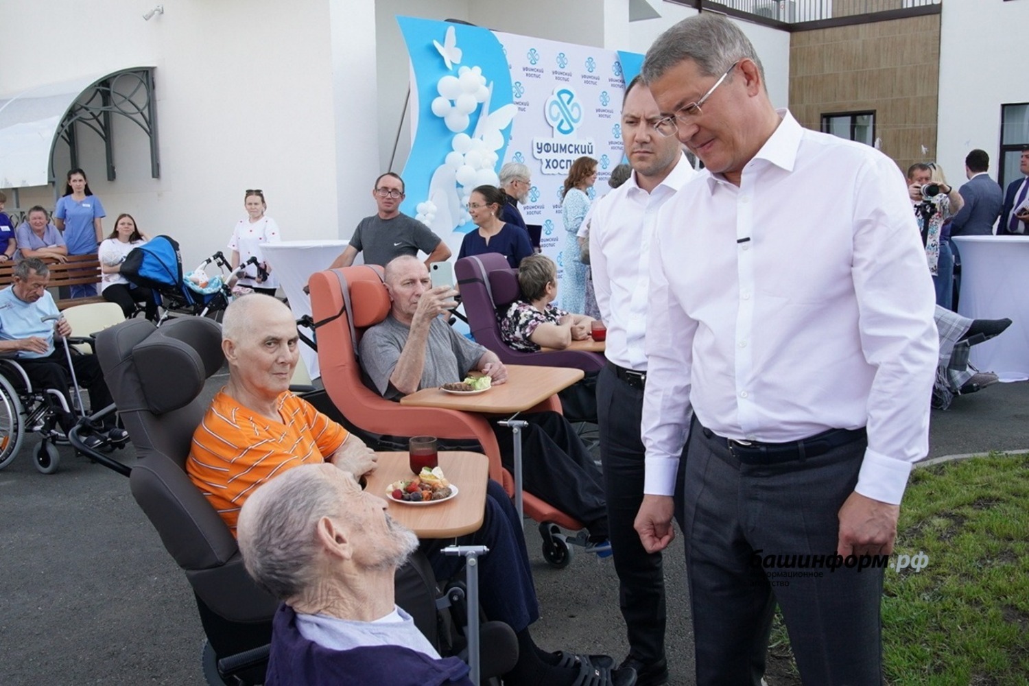 Олег Яровиков