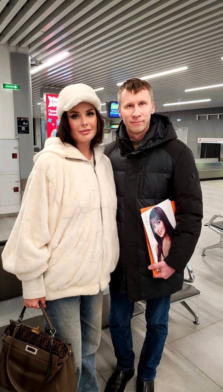 предоставлено Максимом Гавриловым личный архив С Оксаной Федоровой