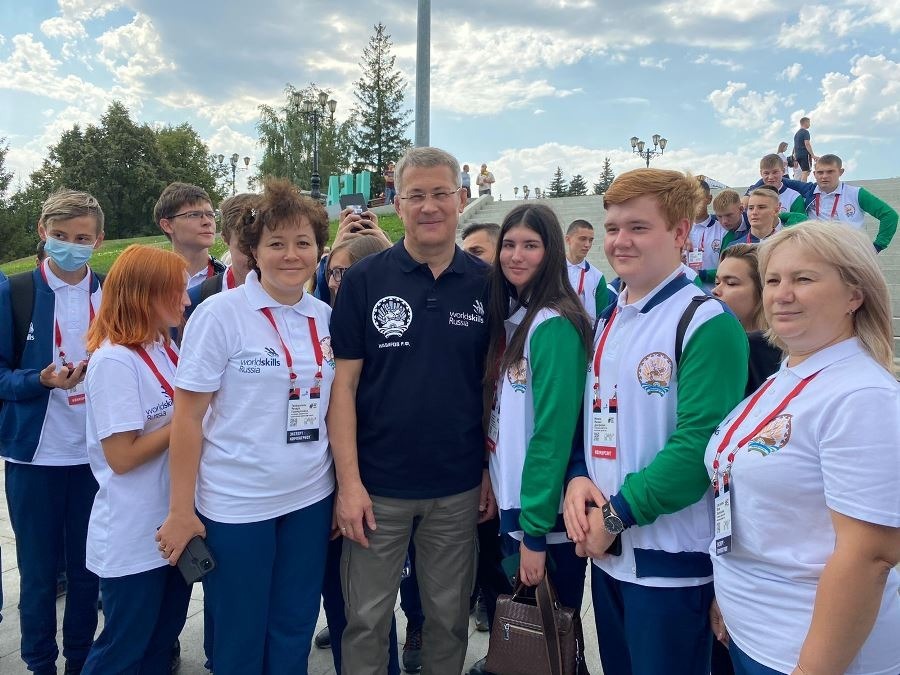 Ишимбайский нефтяной колледж Ишимбайский нефтяной колледж