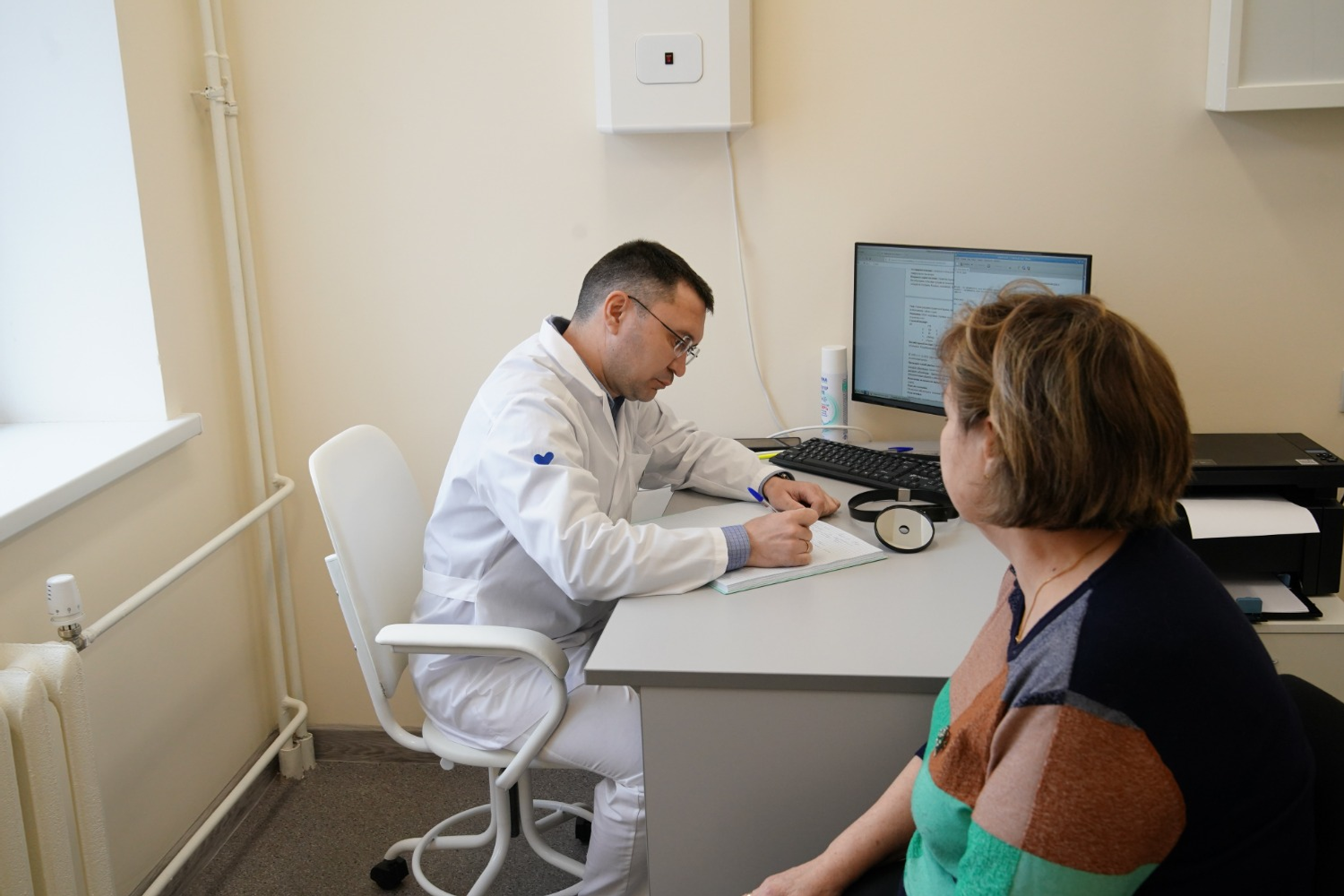 Олег Яровиков