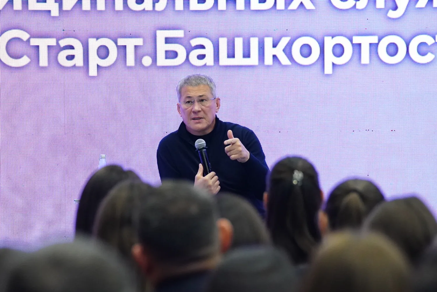 Олег Яровиков