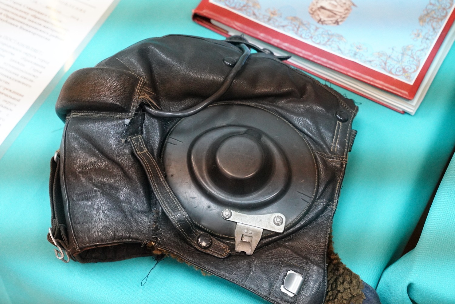 Олег Яровиков