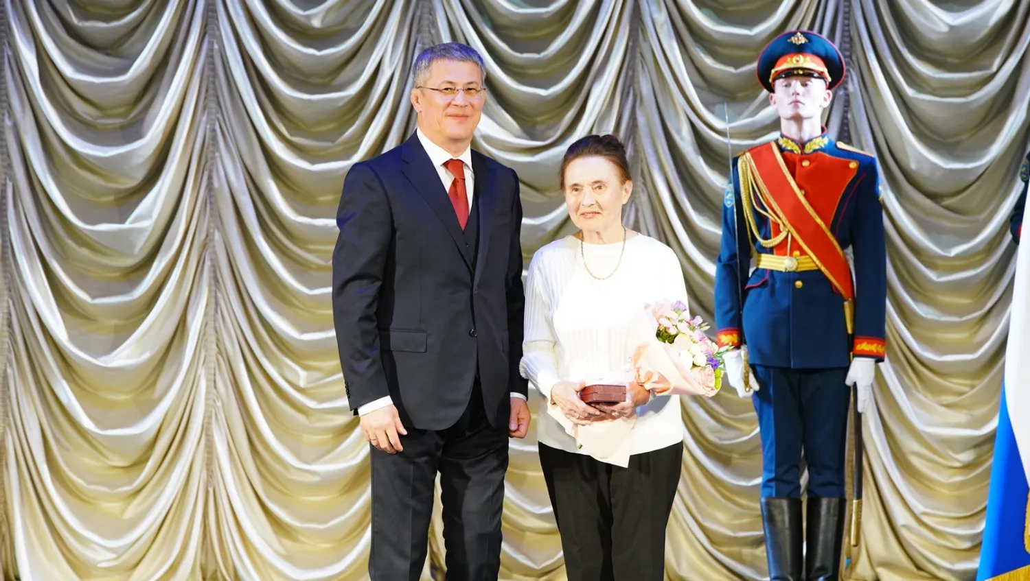 Олег Яровиков