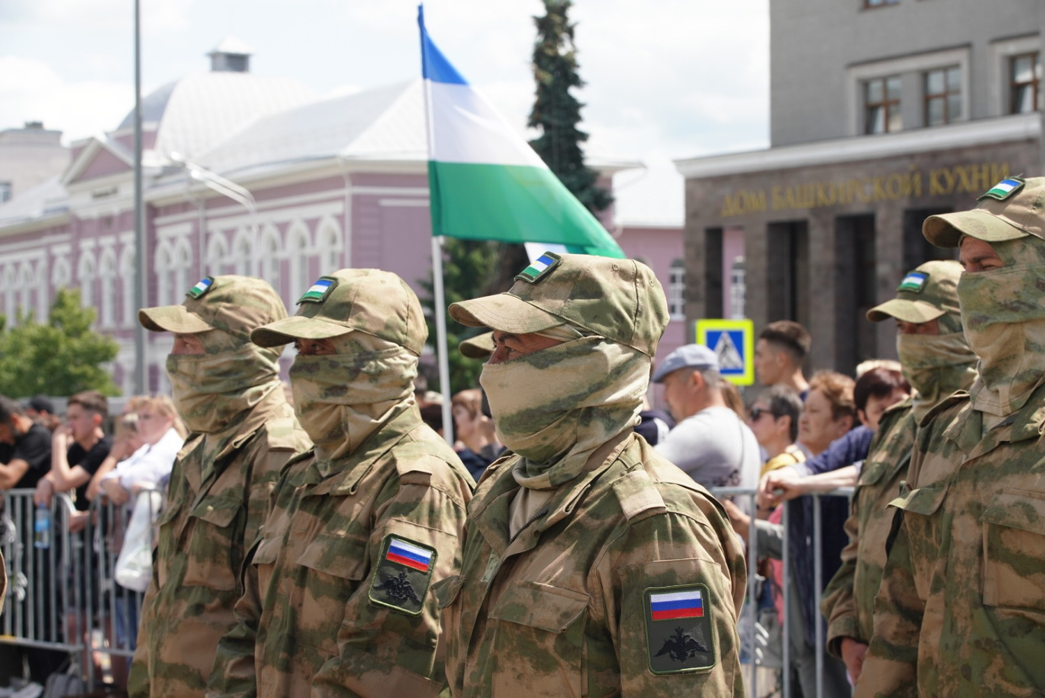 Олег Яровиков