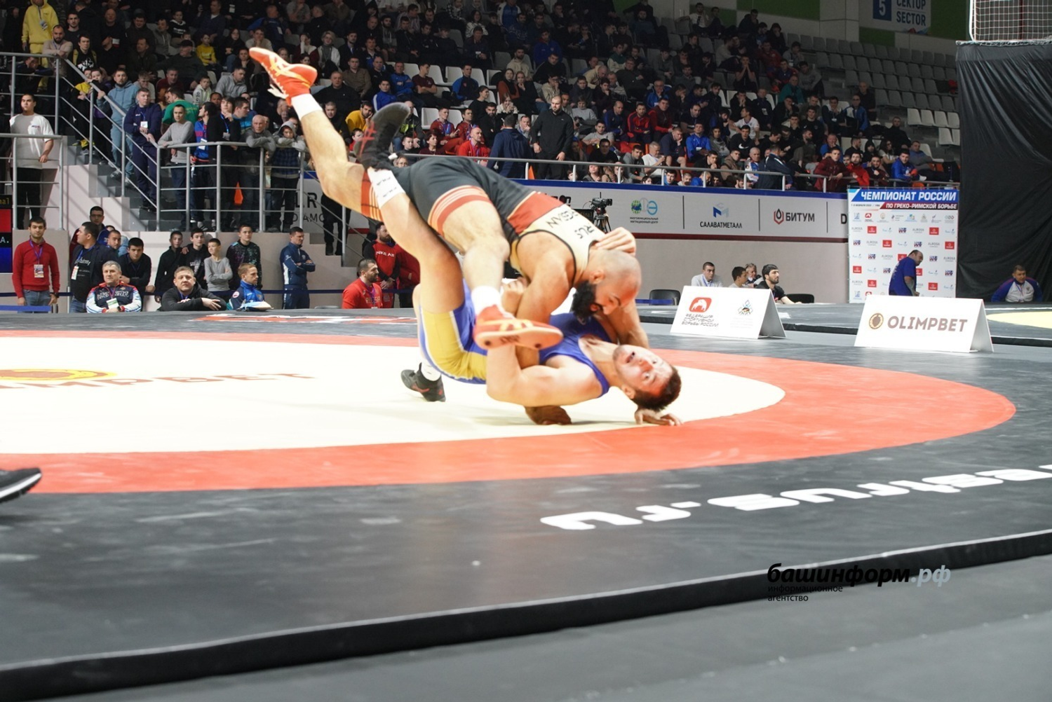 Олег Яровиков