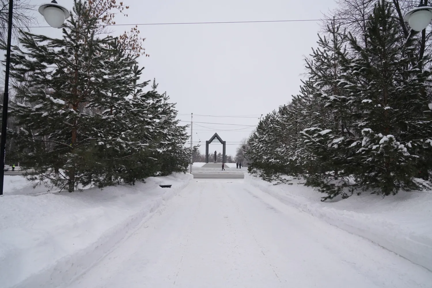 Олег Яровиков