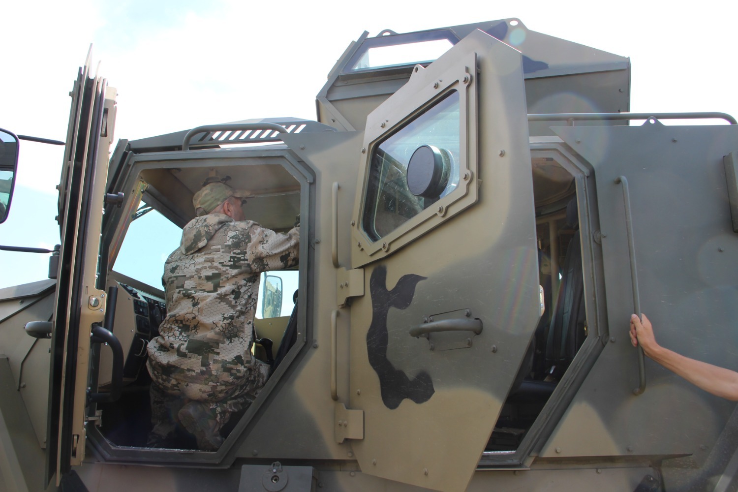 Эдуард Кускарбеков