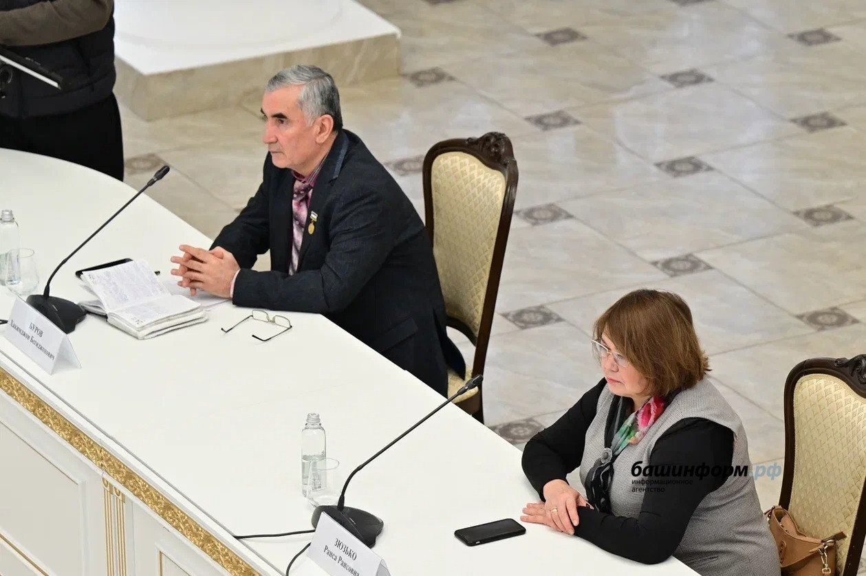 Азат Мухамедьянов пресс-служба  Главы РБ