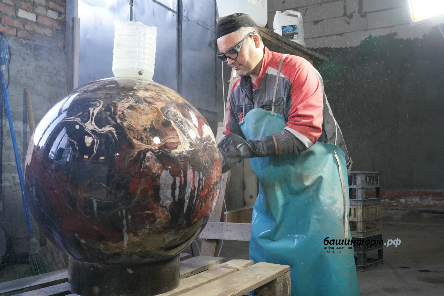 Олег Яровиков