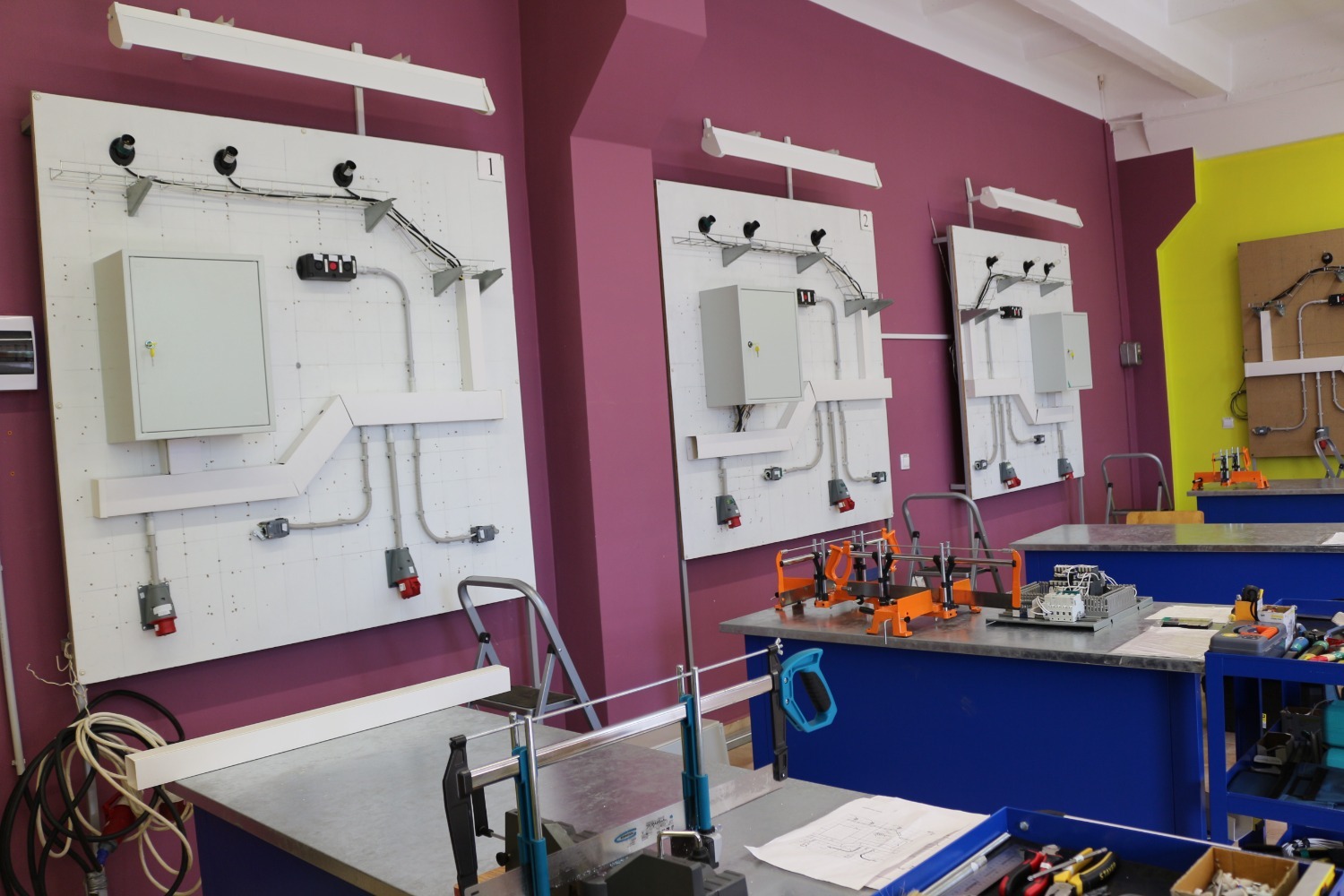 Октябрьский нефтяной колледж им. С.И. Кувыкина Октябрьский нефтяной колледж им. С.И. Кувыкина