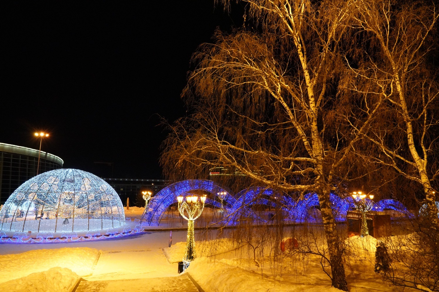 Олег Яровиков